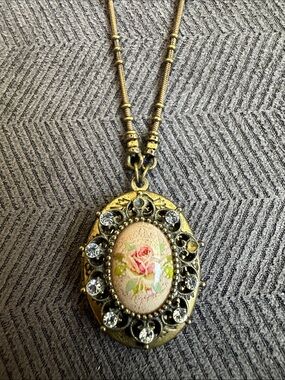 Michal Negrin Vintage Gold Floral Locket Necklace - Pink Rose